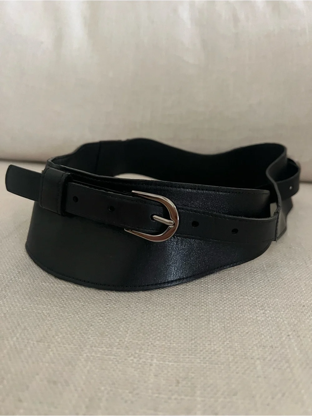 Black Italian Leather Vintage Corset Belt - Oscar de la Renta Runway Sample XS